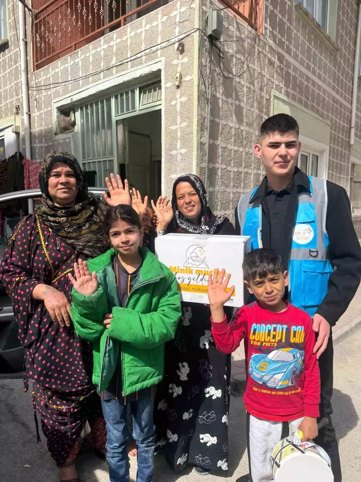 Eskişehir’de Yeni Doğan Bebekler İçin Sevgi ve Destek Eli