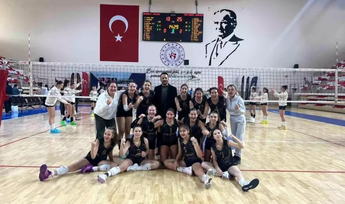 Eskişehirli öğrenciler, voleybol finaline