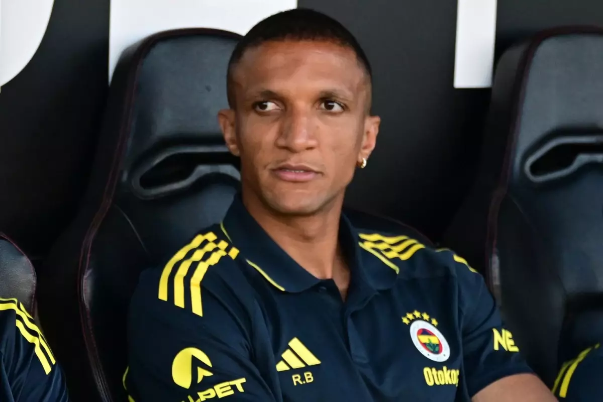 Fenerbahçe’den Ayrılmak İsteyen Rodrigo Becao’ya Yurt İçi ve Yurt Dışı İlgi Artıyor