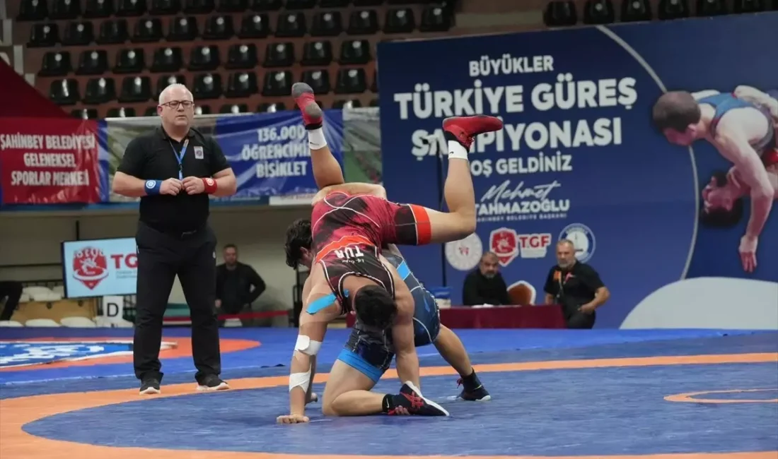 Gaziantep'te serbest stil güreşinde