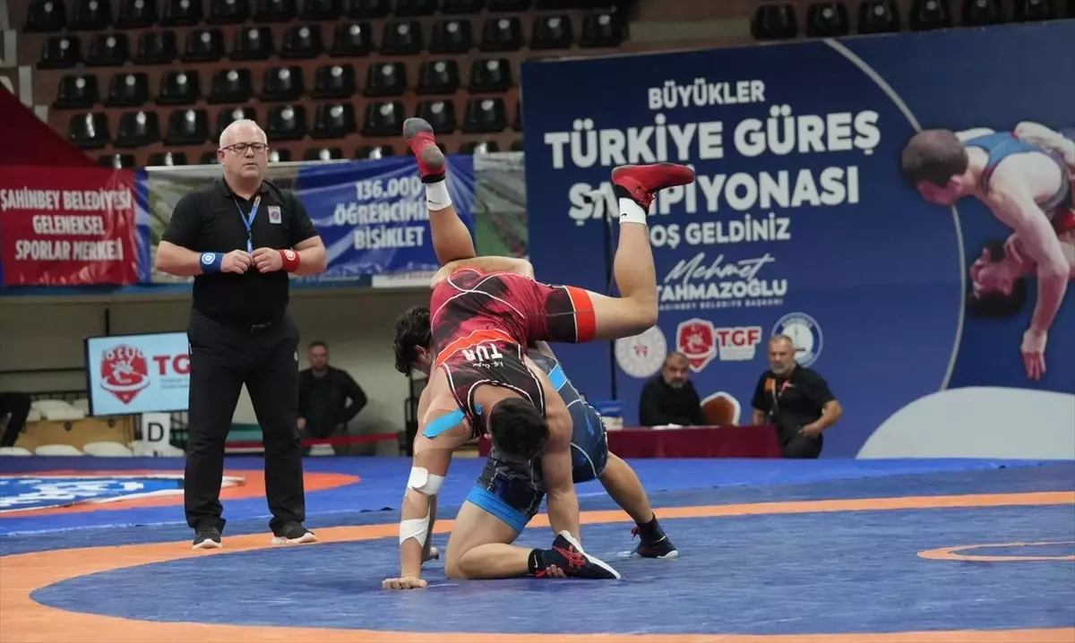 Gaziantep’te Serbest Stil Güreşinde Dereceye Giren Sporcular ve Takım Sıralaması