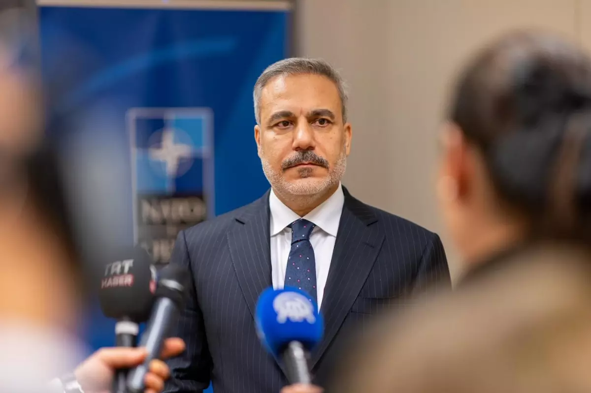 Hakan Fidan: Ukrayna Barış Müzakereleri ve Bölgesel İşbirliği Hastasındaki Güncel Perspektifler