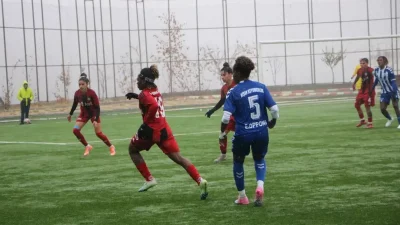 Hakkarigücü Kadın Takımı Home Maçında Yüksekova Spor’a Kaybetti