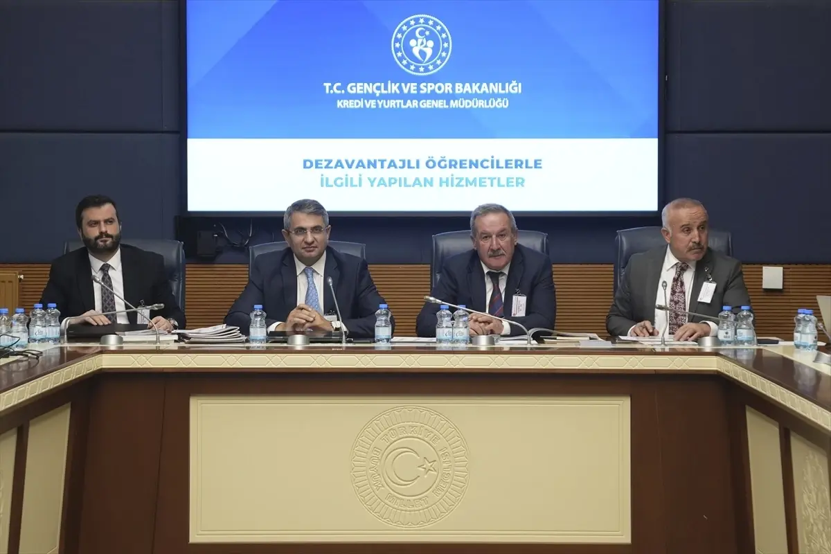 Hukuki ve Sosyal Destekler Anlatıldı: Yurtlar, Ayrımcılıkla Mücadele ve Uluslararası Öğrenci Programları