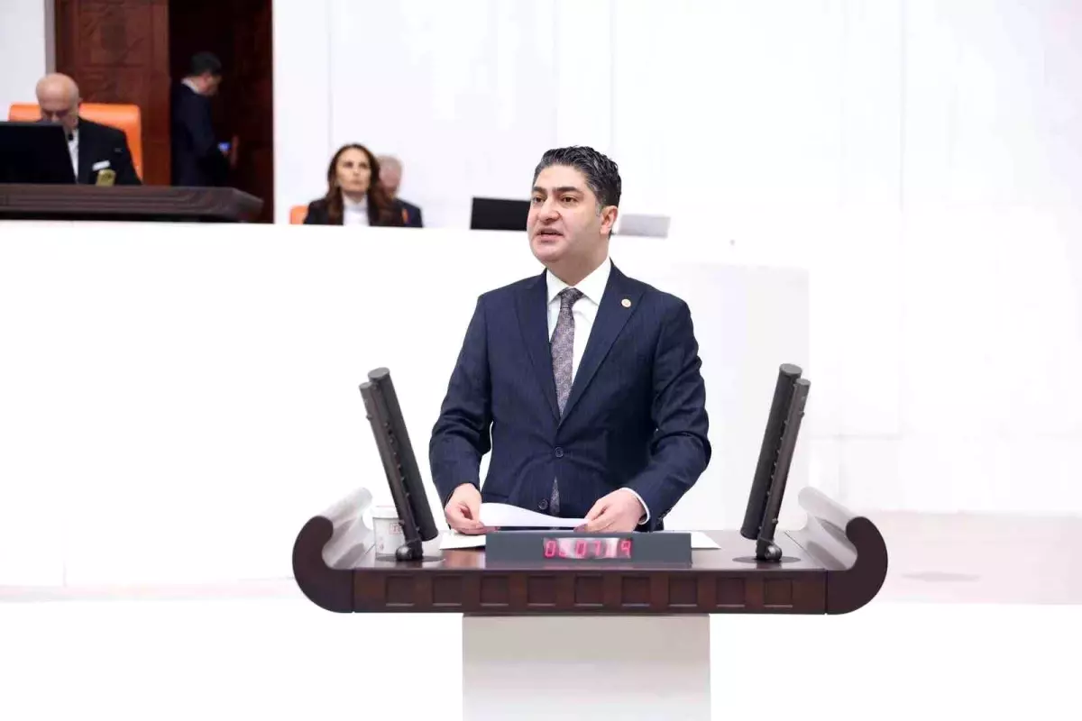 İsmail Özdemir’den Yunanistan ve Bölgesel Gelişmelere Sert Tepki