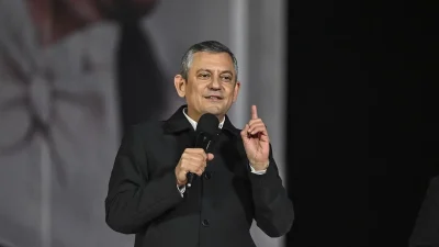 İstanbul’da Demokrasi ve Adalet Temalı Kitlesel Mitingle Güç Birliği Vurgusu