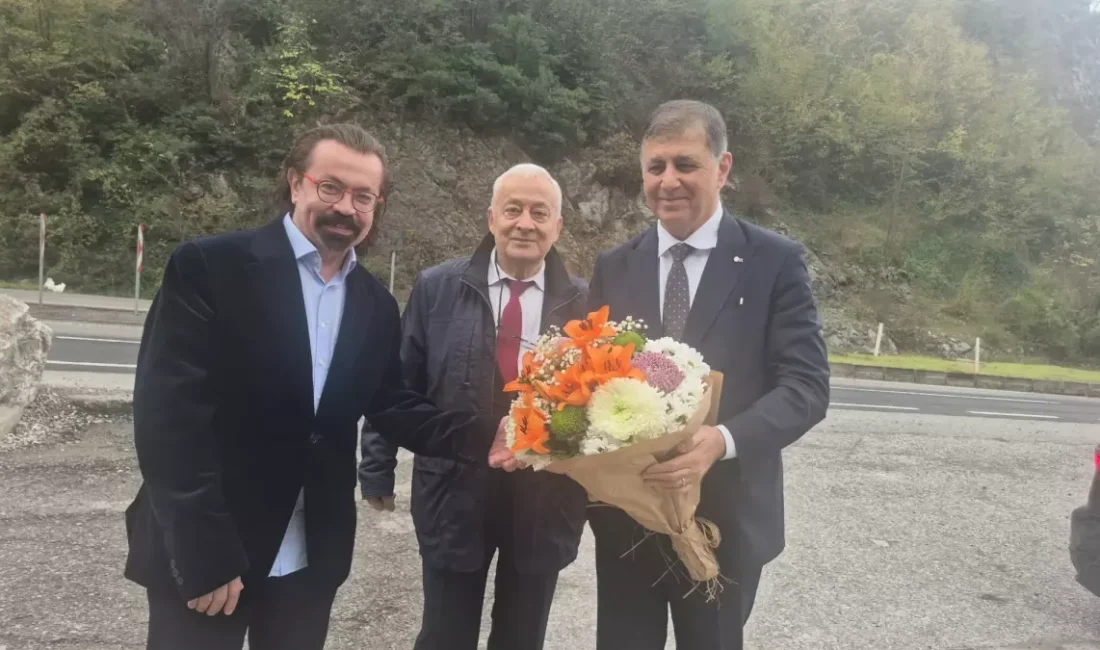 İzmir Belediye Başkanı Cemil