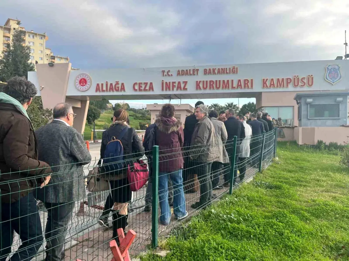 İzmir’deki Kooperatif Yolsuzluğu Davasında Siyasi Ve Yolsuzluk İddiaları Gün yüzüne Çıktı