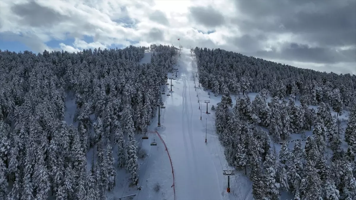 Kars Sarıkamış Kayak Merkezi’nde Suni Karlama Hizmeti Başladı