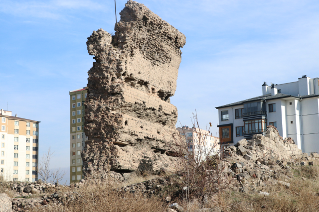 İlk Hastanenin Özellikleri ve Tarihi Bağlamı