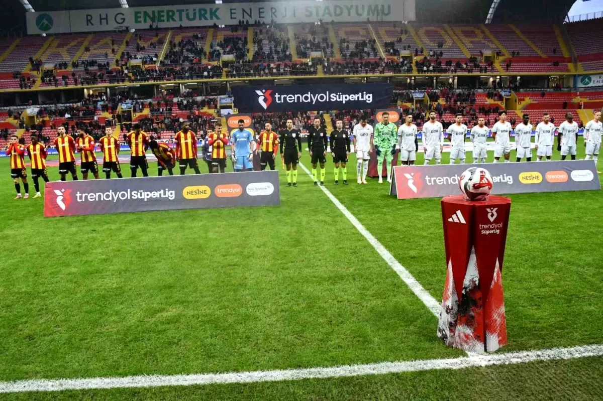 Kayserispor ve Alanyasporun Heyecan Dolusu Süper Lig Mücadelesi