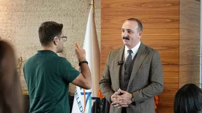 Konyaaltı Belediyesi Engelli Personellerle Birlikte Farkındalık Gününü Kutladı