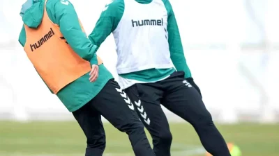 Konyaspor, Fenerbahçe Maçı Hazırlıklarına Başladı