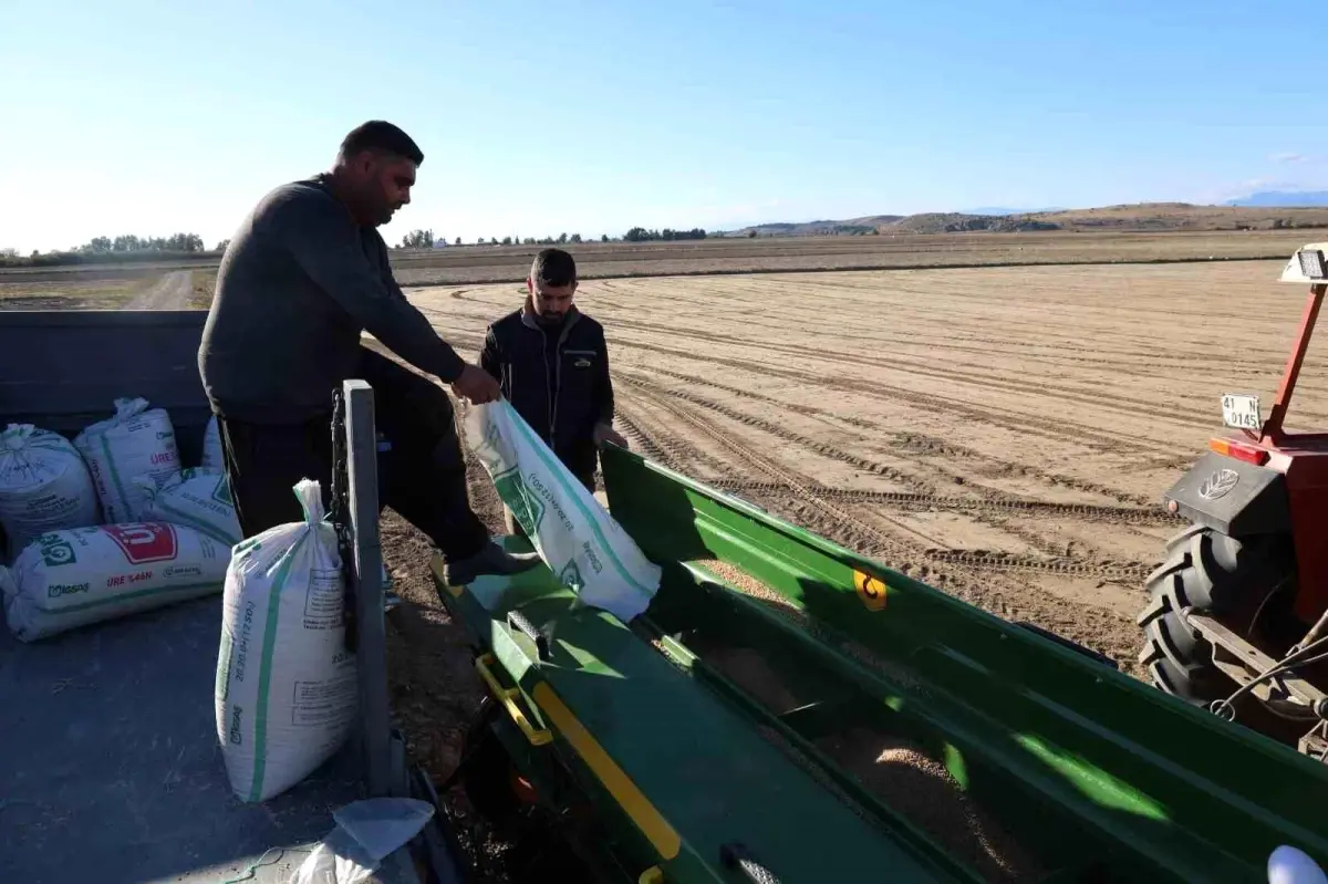 Kozan’da Çiftçiler Bu yıl Tarımsal Faaliyetlere Hız Verdi