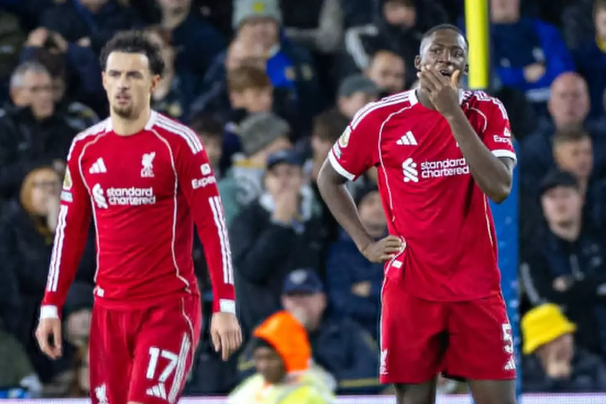 Leeds United ve Liverpool Çekişmeli Beraberlikle Sahneye Çıktı