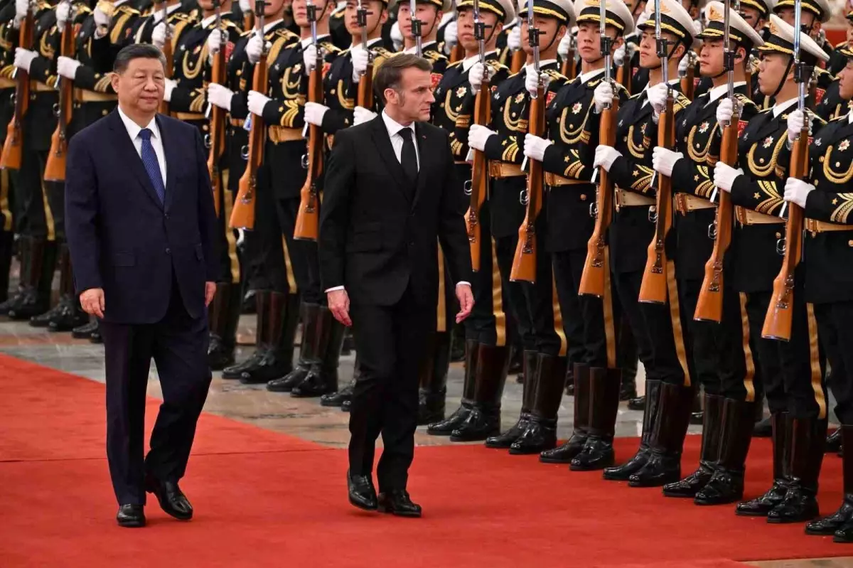 Macron ve Xi Jinping arasındaki önemli Pekin görüşmesinin detayları