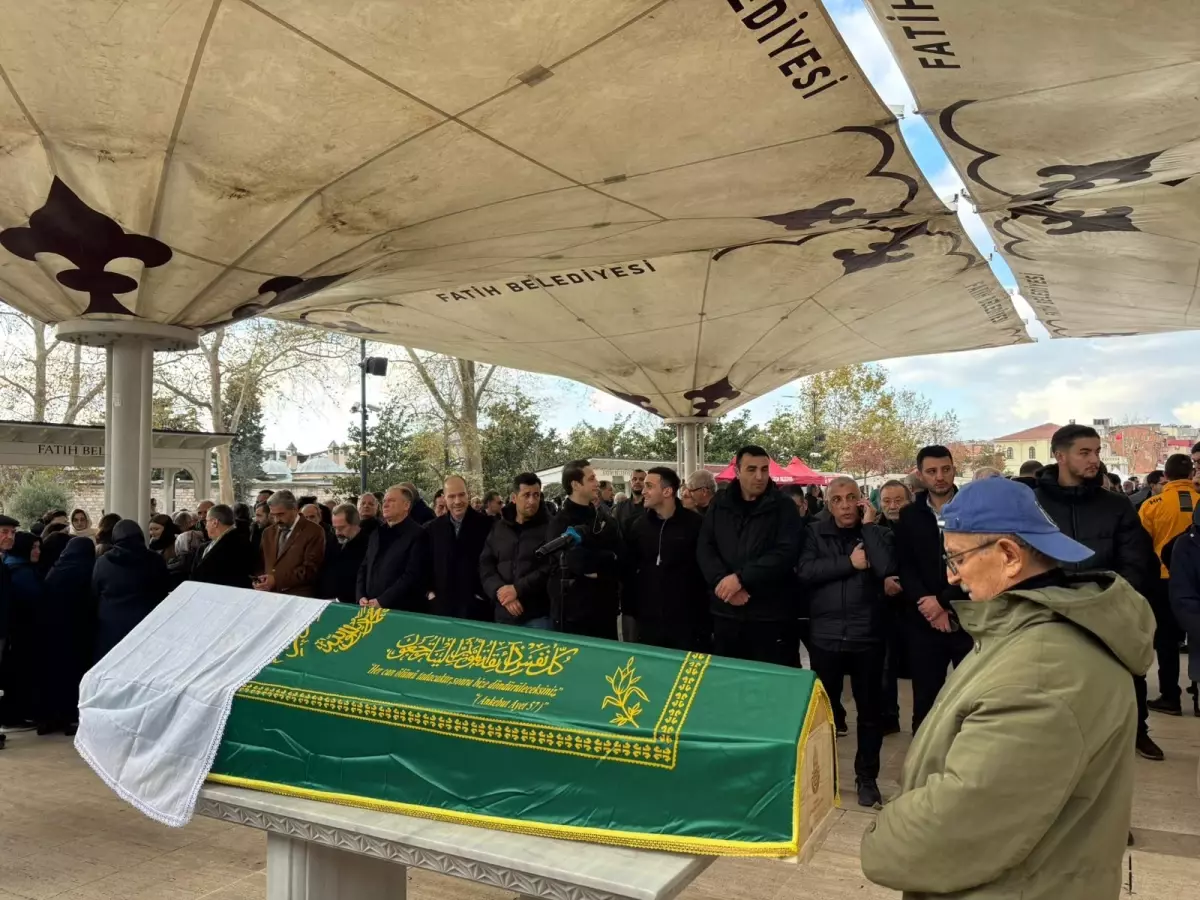 Merkez Bankası Başkanı Fatih Karahan’ın Anneliği Vefatını Anıldı