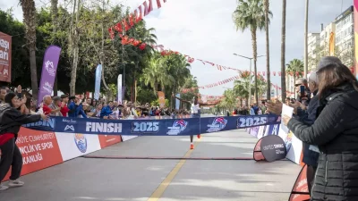 Mersin Maratonu, dünya rekorları ve