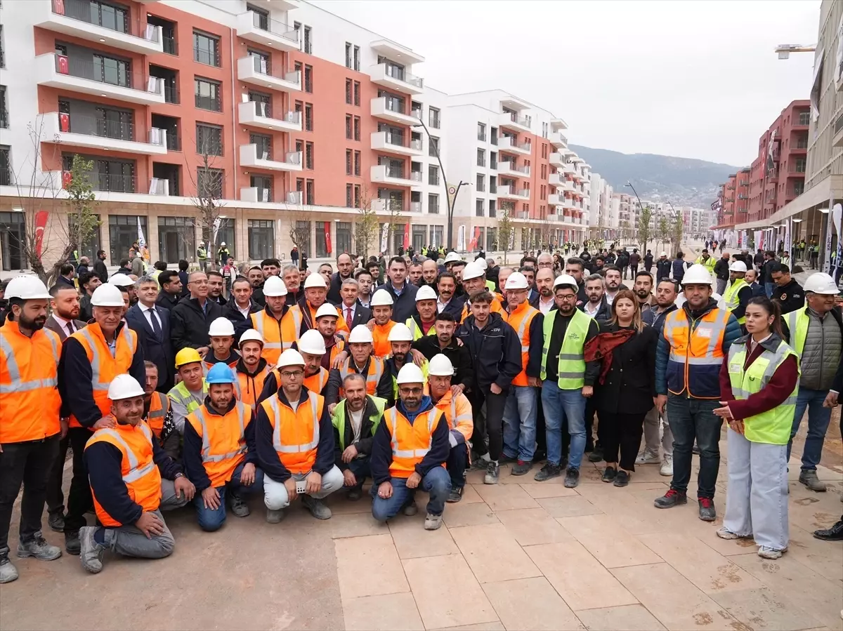 Murat Kurum’dan Hatay’daki Deprem Sonrası Yeniden İnşa Çalışmaları Hakkında Güncelleme