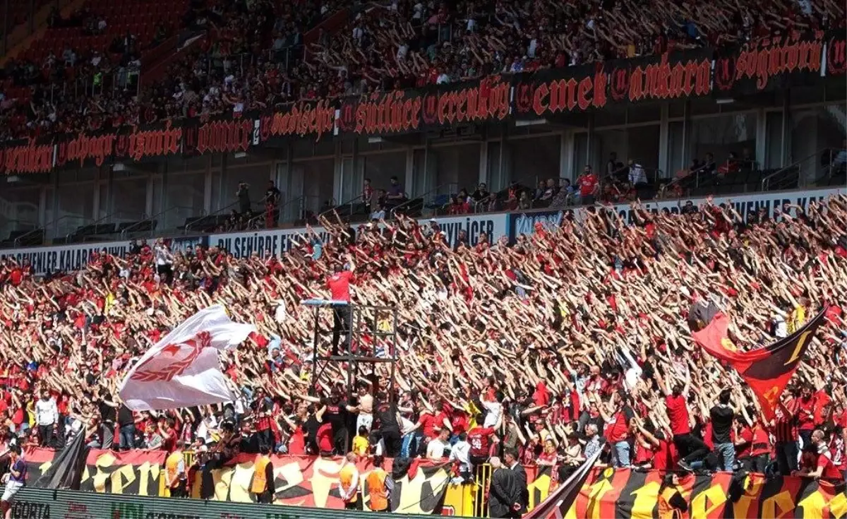 Nebi Hatipoğlu’ndan Eskişehirspor Taraftarlarına Tarihi Maç Çağrısı