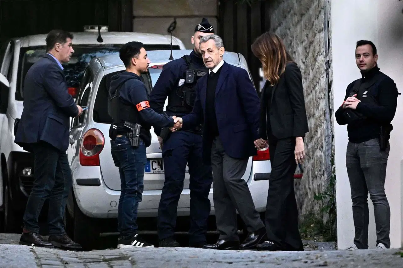 Nicolas Sarkozy’nin Hapishane Günlüğü ve Siyasi Yansımaları