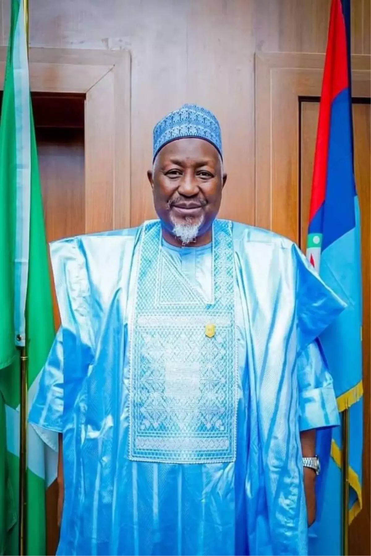 Nijerya Savunma Bakanı Muhammed Badaru Abubakar Görevinden Ayrıldı