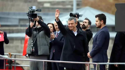 Özgür Özel, Kayseri'de ekonomik ve