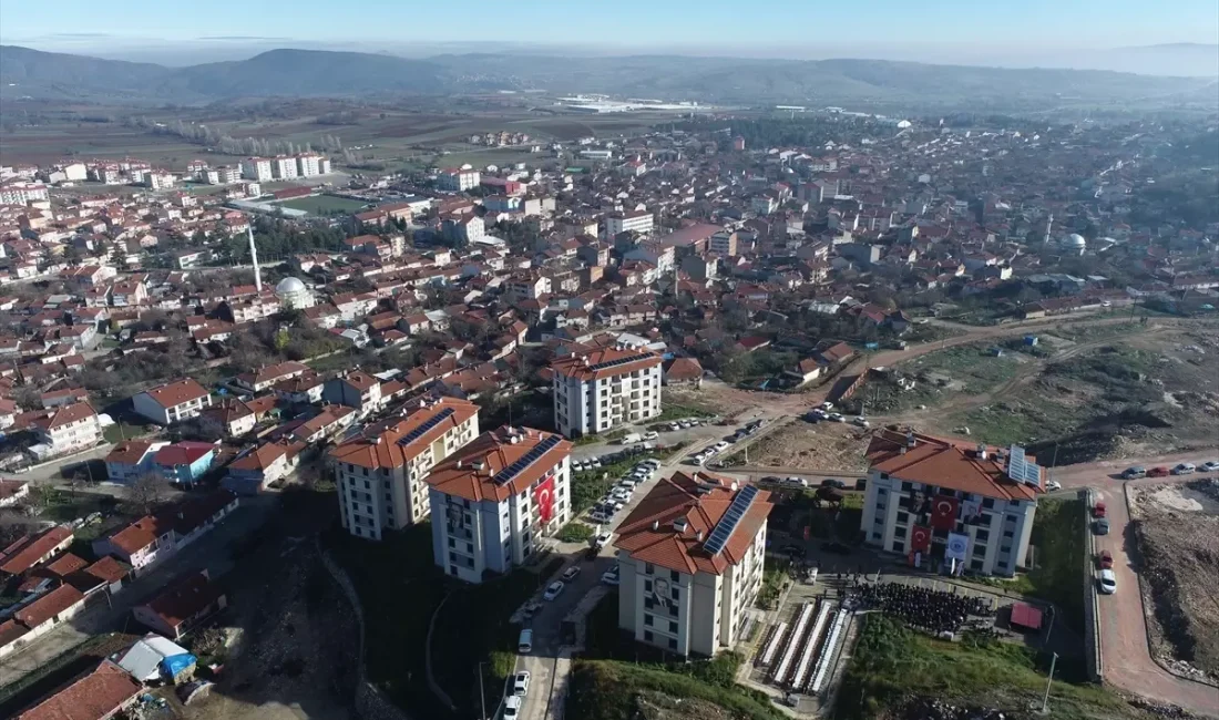 Pazaryeri'nde TOKİ konutlarının hak