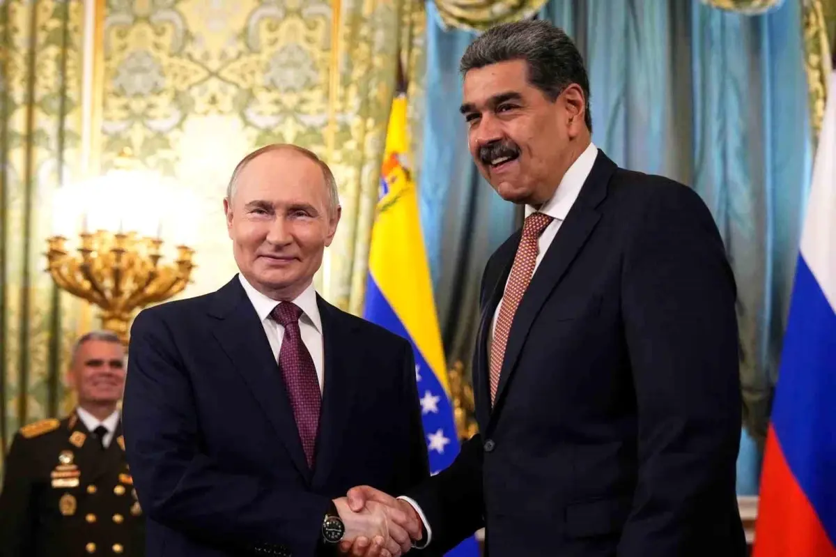 Putin ve Maduro Telefon Görüşmesinde Stratejik İşbirliği Vurgusu