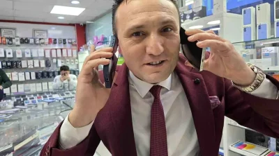 Samsun'da telefon satışındaki samimi anlar