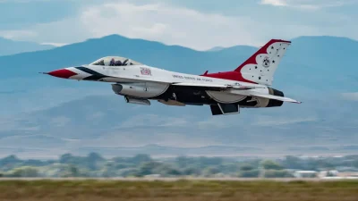 San Bernardino’da Dünen F-16 Uçağı Kazası ve Pilot Kurtarma Operasyonu