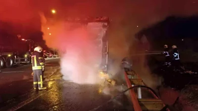 Şanlıurfa’da Beyaz Eşya Yüklü Tır Yangını: Milyonlar Zarar Gördü