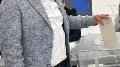 Serik’te Rüşvet İddiasıyla Gözaltına Alınan CHP Eski İlçe Başkanı Ev Hapsine Çıkartıldı