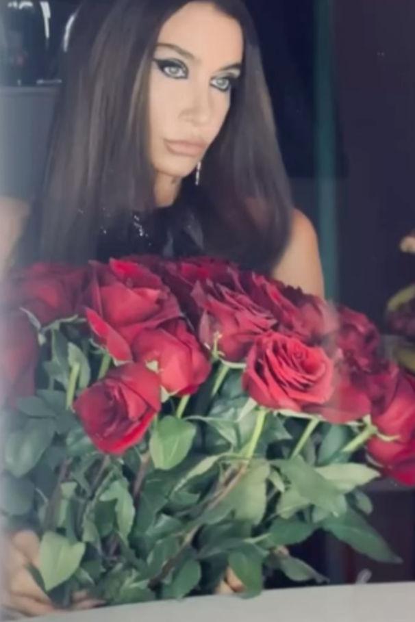 Sıla'nın Yenilenen Görünümü Sosyal Medyada Gündem Oldu