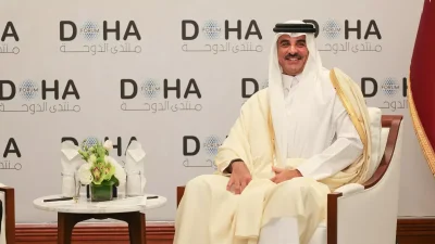 Suriye Cumhurbaşkanı Şara’nın Doha Forumu’nda Katar Emiri ile Görüşmesi