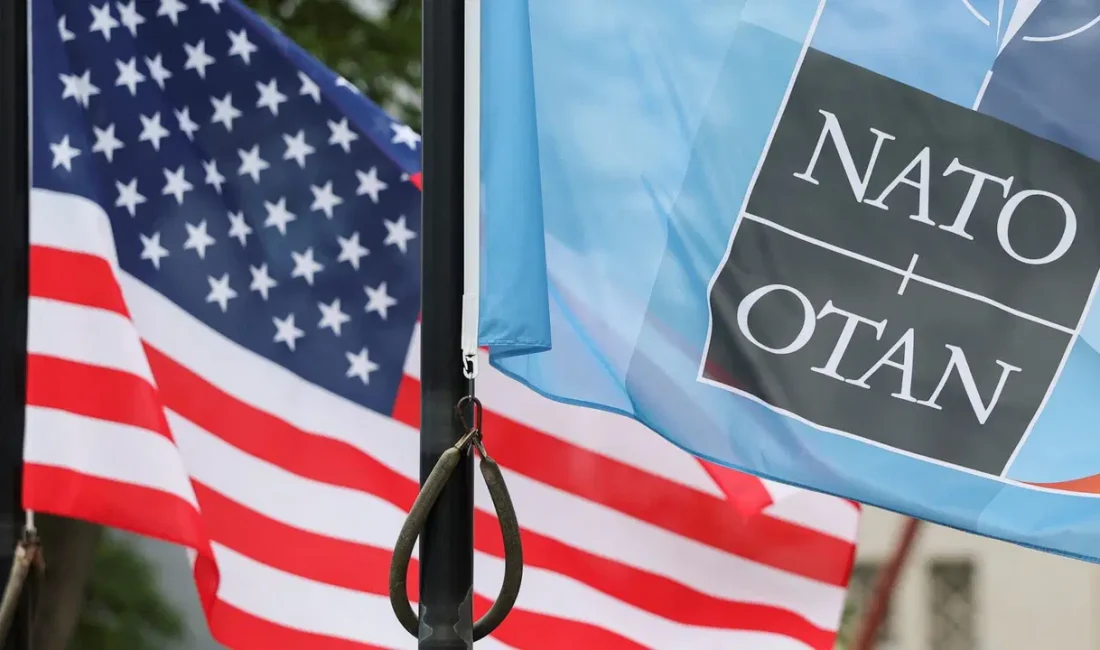 Thomas Massie’den NATO’ya eleştirel