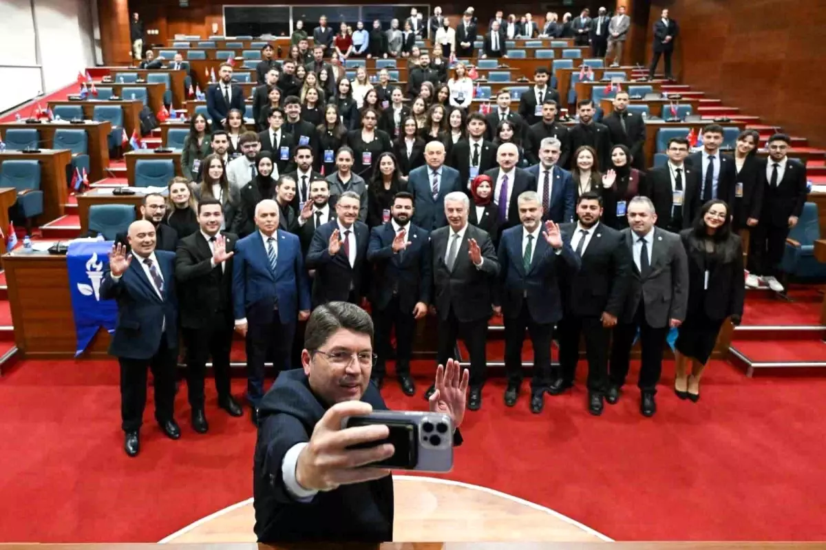 Trabzon’da Adalet Bakanı Yılmaz Tunç’un Yoğun Ziyaret Programı