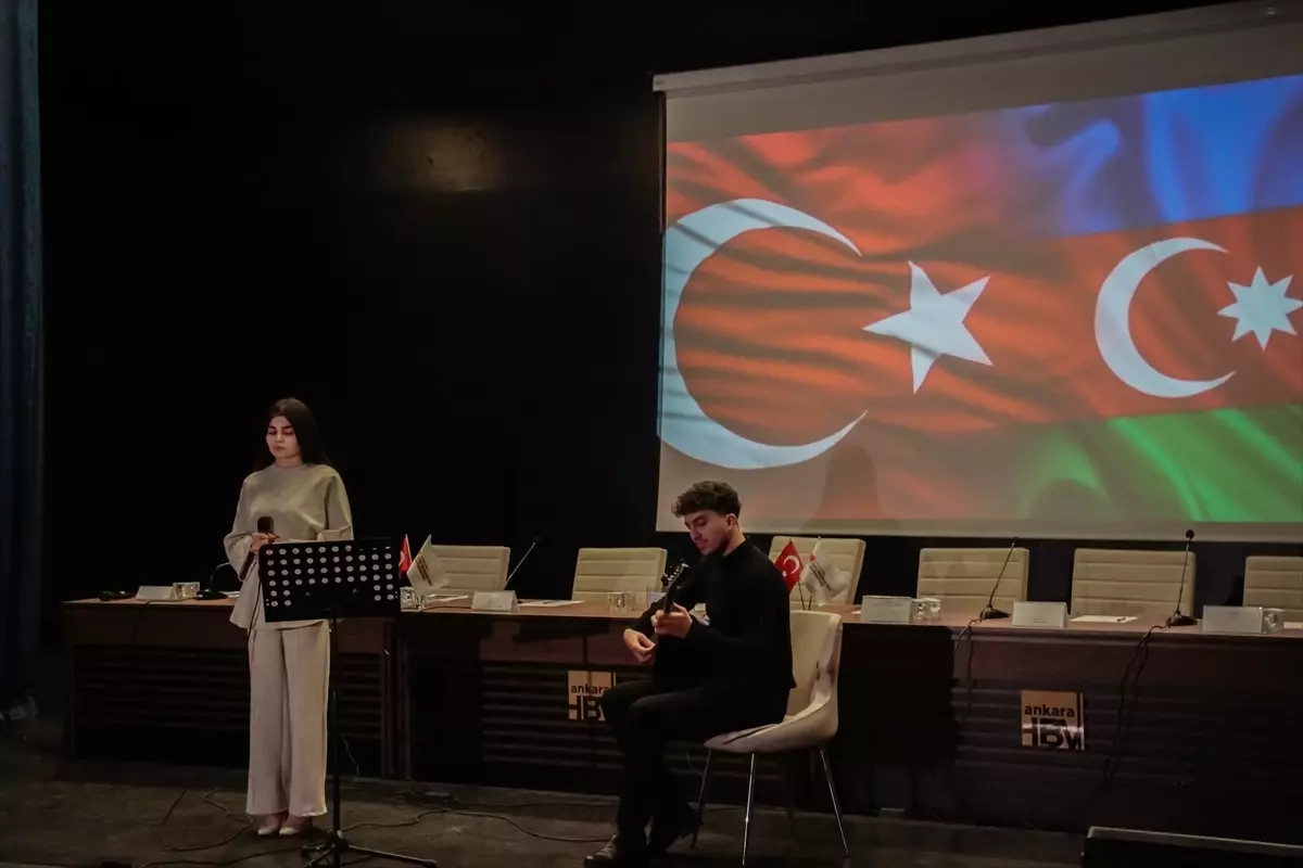 Türk Dünyası Fürsatı ve Azerbaycan’ın Liderliği Paneli Gerçekleştirildi