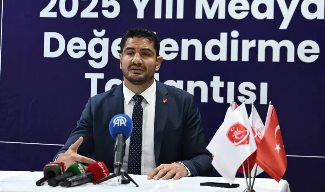 Türkiye güreşinde Akgül ve