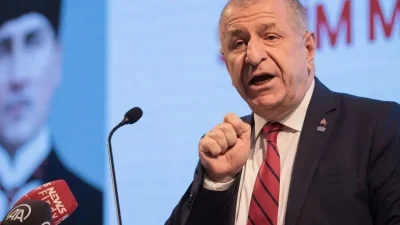 Ümit Özdağ’ın Sosyal Medya Paylaşımıyla İlgili Tartışma ve İntihal İddiaları