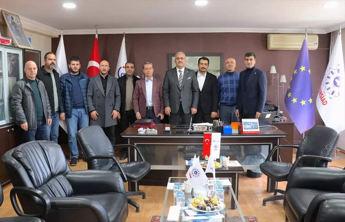 Van İş Geliştirme Merkezi ve Girişimci İş Adamları Vakfı İranyla İş Birliği İçin Bir Araya Geldi