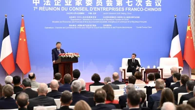 Xi Jinping ve Macron Çin-Fransa İş Konseyi Toplantısında Stratejik İşbirliğini Destekledi