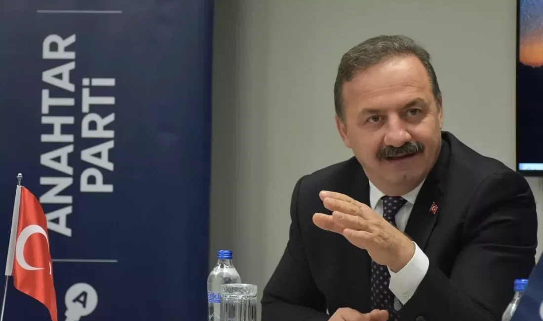 Yavuz Ağıralioğlu, Trabzon’da siyasi