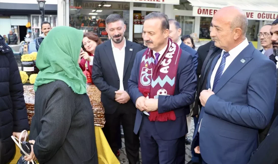Yavuz Ağıralioğlu, Trabzon'da vatandaşlarla