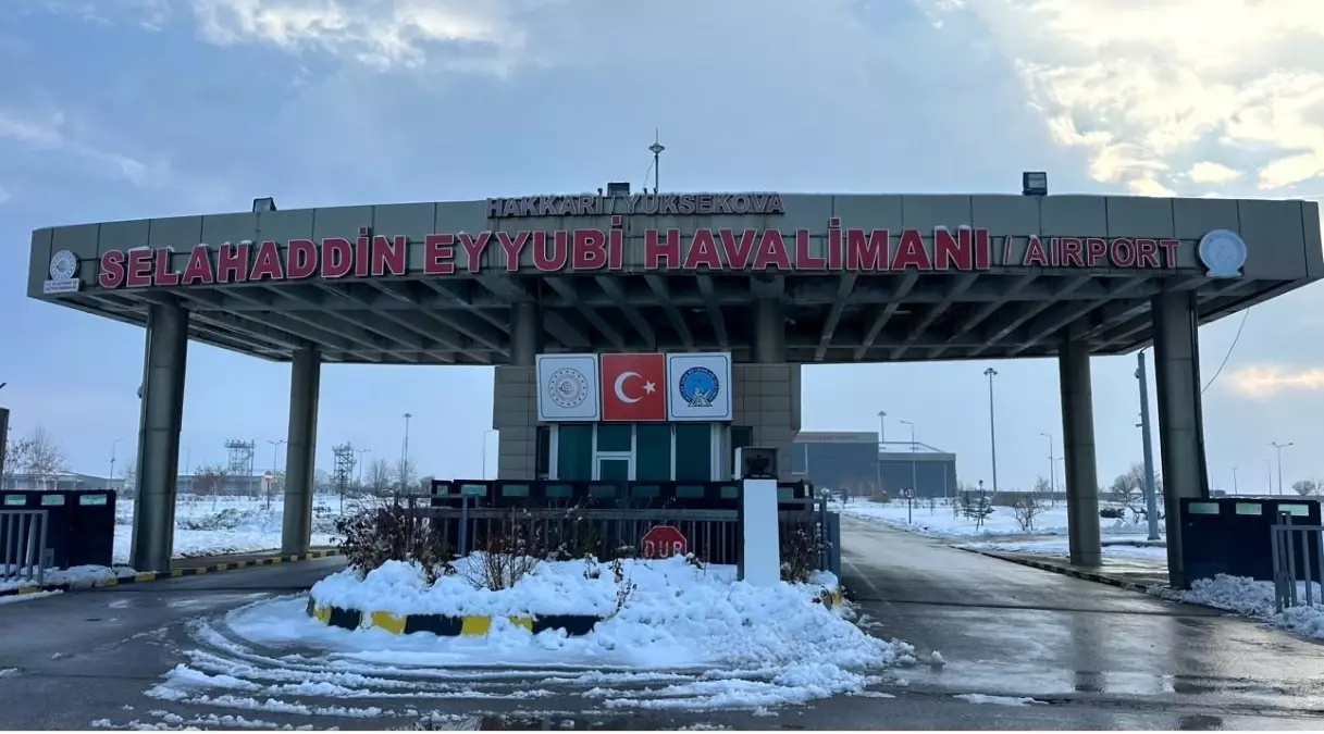Yüksekova Havalimanı’nda Yenileme Çalışmaları Başladı: Bölgenin Ulaşım Ağında Yeni Dönem