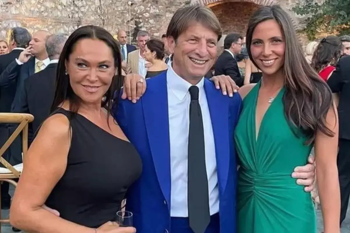 Zehra Çilingiroğlu’nun Aşk ve Evlilik Yolculuğu Gün Sayıyor